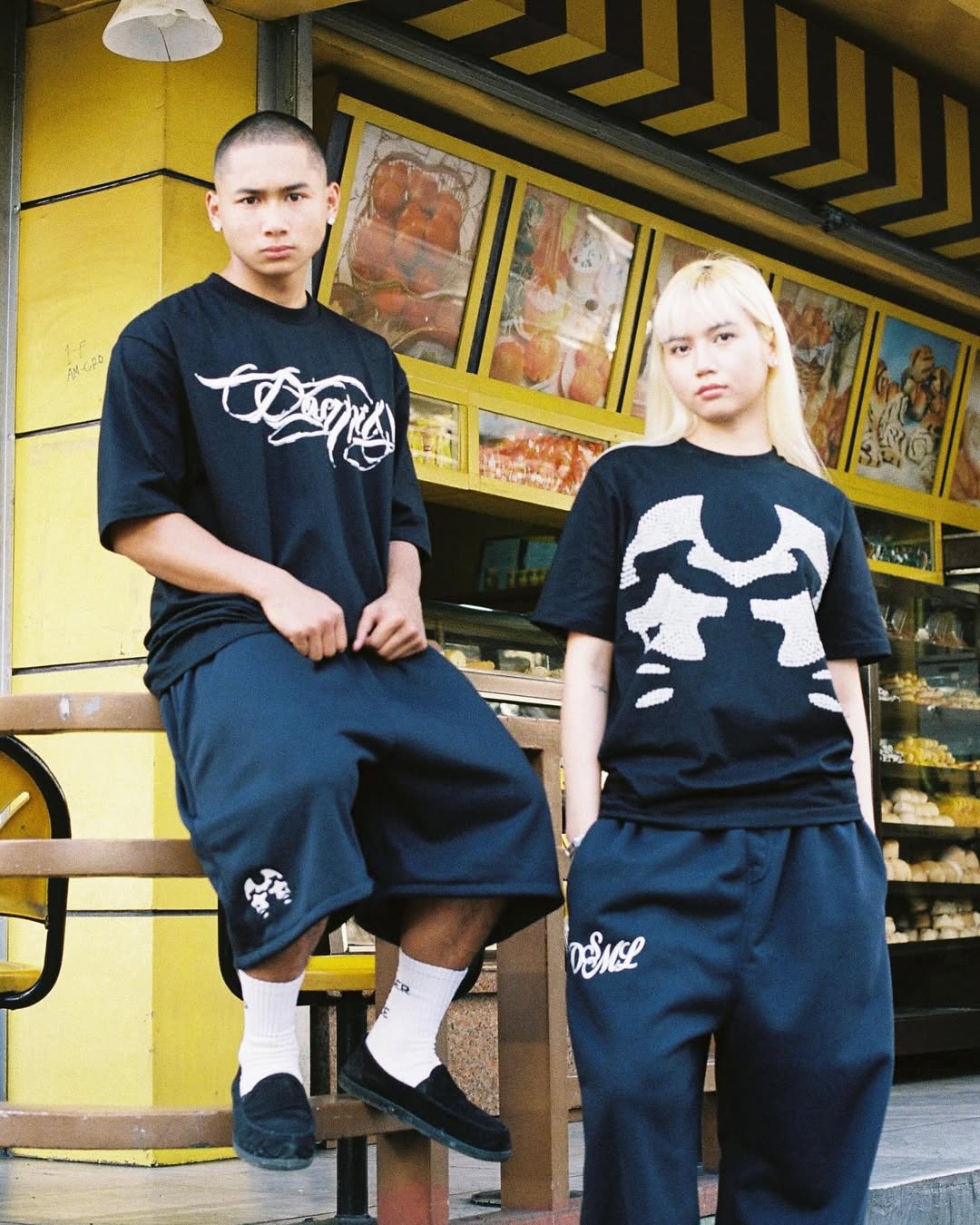 Dos Mil Twoface Black Short